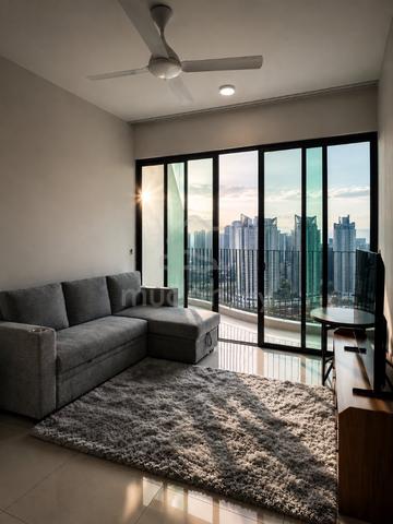 LINQ SKY RESIDENCES (Datum Jelatek) 1