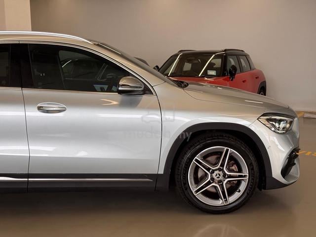 2022 Mercedes-Benz GLA250 AMG Line - Local unit - 3