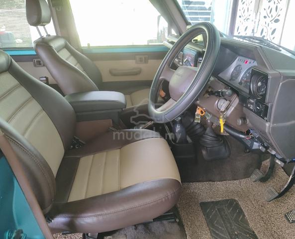 1995 Toyota LANDCRUISER 2.8 II (M) - 4