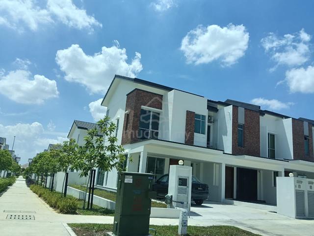 Gamuda Gardens Rawang - Illaria Brand NEW ENDLOT 2 Storey For RENT 1