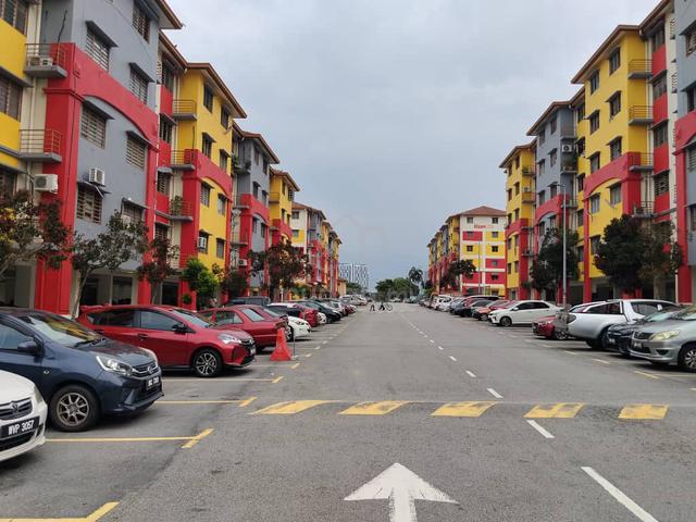 bilik sewa apartment semarak setia alam 1