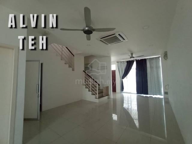 Value Buy | Taman Pasir Indah | 2 Sty Terrace | Extra Long Car Porch 1