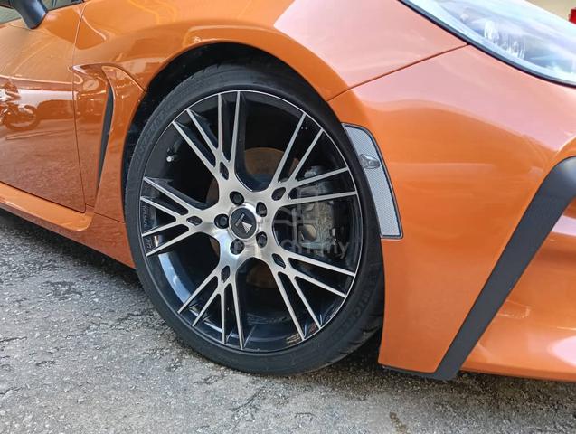 2023 Toyota GR86 2.4 RZ (M)-10th Anniv Model Gr 5A - 4