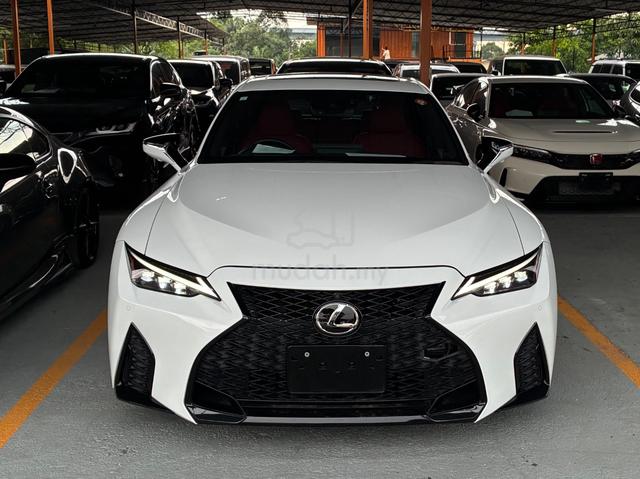Lexus IS300 F SPORT SUNROOF PROMO UNIT - 1