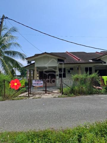 Corner Lot Teres Taman Restu Padang Pak Amat Pasir Puteh 1