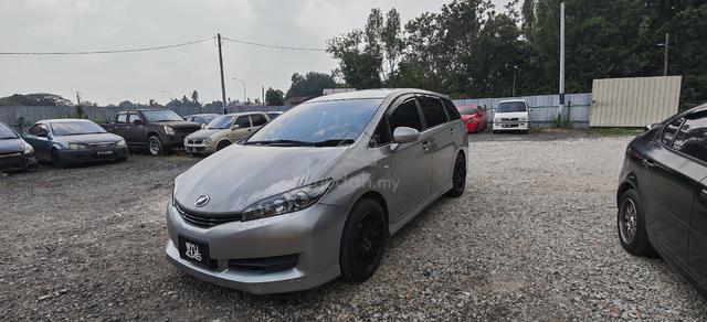 2010 Toyota WISH 1.8 X ZGE20G (A) - 4