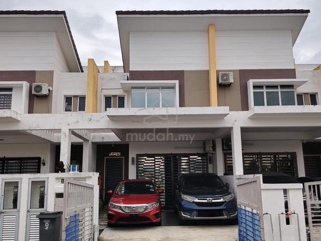 2 storey Warisan Puteri 1