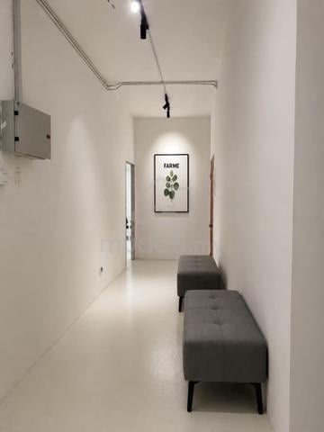 Office Shared untuk di sewa di savanna Southville city 1