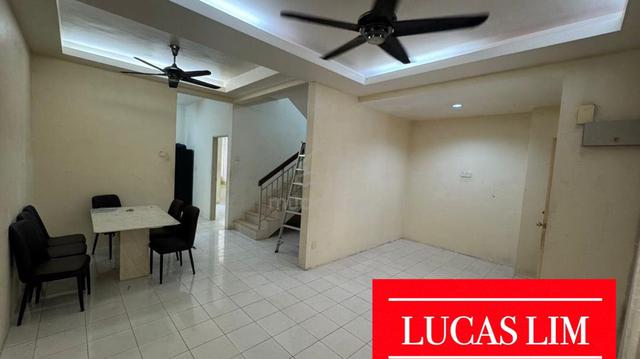 Teluk kumbar 2 storey terrace house Bayan Lepas near batu maung 1