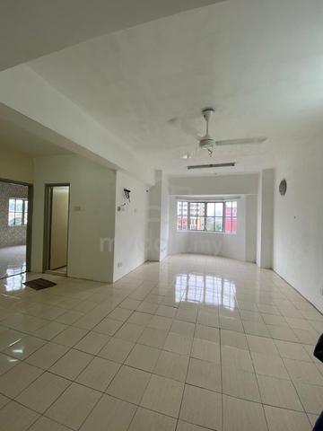 Regency Condominium 1