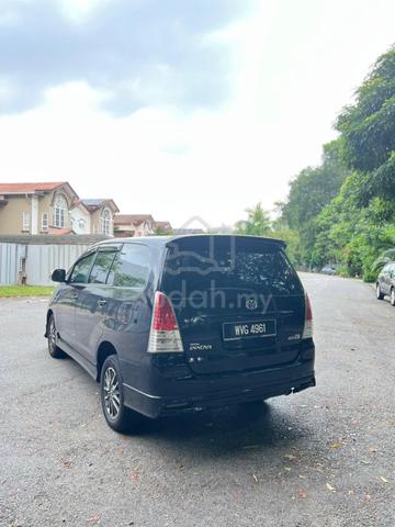 2011 Toyota INNOVA 2.0 E MY05 AN40 FACELIFT (M) - 3