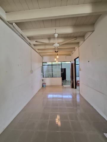 2 storey terrace at Minden Heights 1