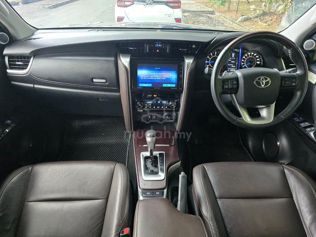 2017 Toyota FORTUNER 2.7 SRZ 4X4 2TR-FE (A) - 2