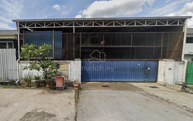 Strategic Location [ 1.5 sty Semi D Factory Bandar Baru Sungai Buloh] 1