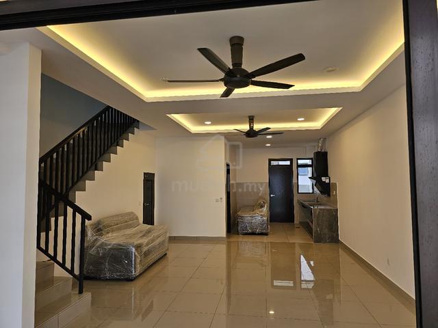 Double storey strata house near Singapore second link 1