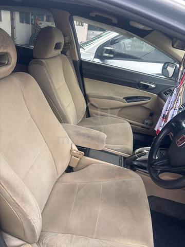2006 Honda CIVIC 1.8 i-VTEC (A) - 4