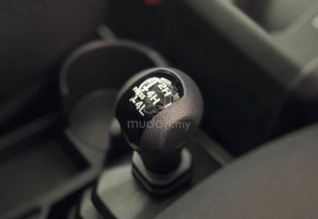 Suzuki JIMNY 1.5 AllGrip (A) Upgraded - 5