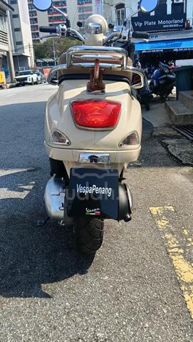 Scooter 14 VESPA LXV150 3V 7633KM - photo 5 of 6