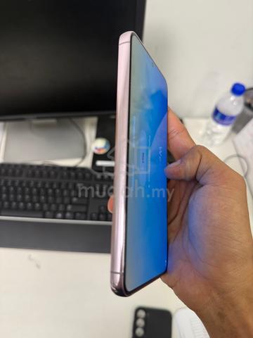 Carousel Image