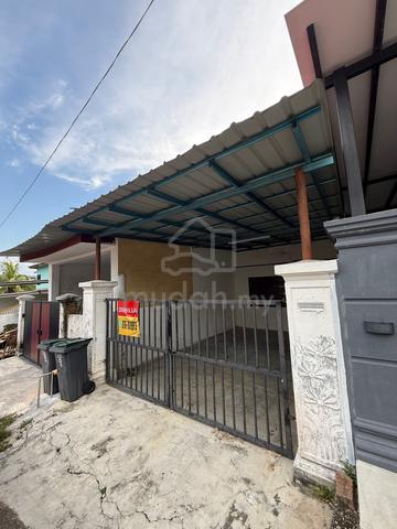 Kelapa Sawit Taman Wawasan Rumah Disewa 1