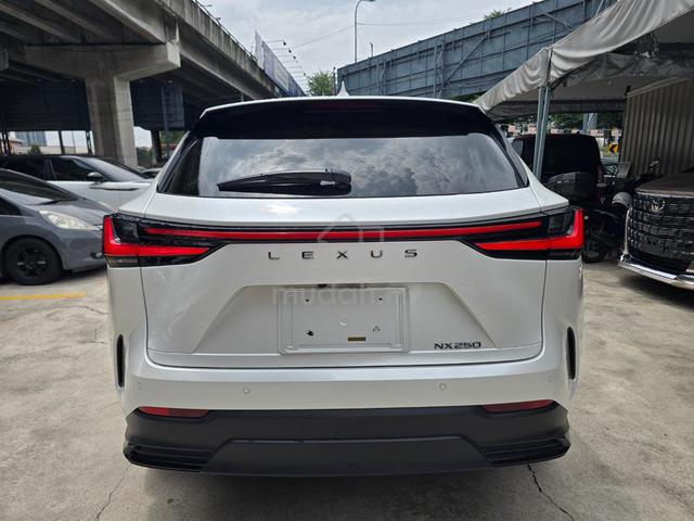 2023 Lexus NX250 2.5 LUXURY Version L 4.5B/28k km - 4