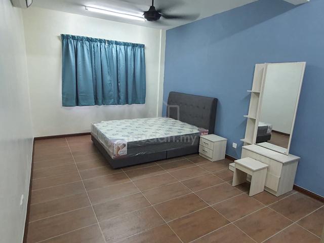 SS18 SS18 Master room for rent near LRT station Subang Jaya 1