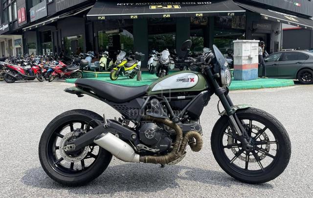 Carousel Image Selected