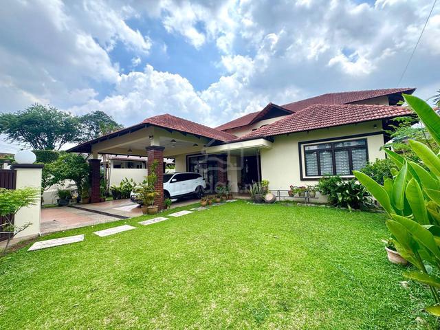 (MURAH) FREEHOLD BUNGALOW 2 Storey Kampung Tunku SS1, Petaling Jaya 1