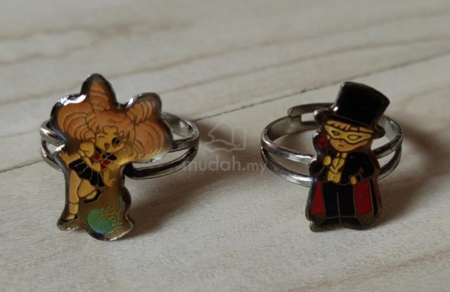 Sailor Moon poster bookmark stickers ring pin - photo 6 of 6