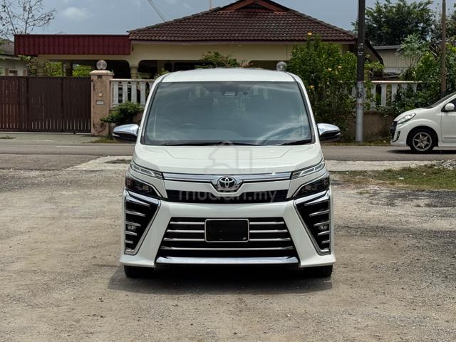 2020 Toyota VOXY 2.0 ZS KIRAMEKI II (A) - 3