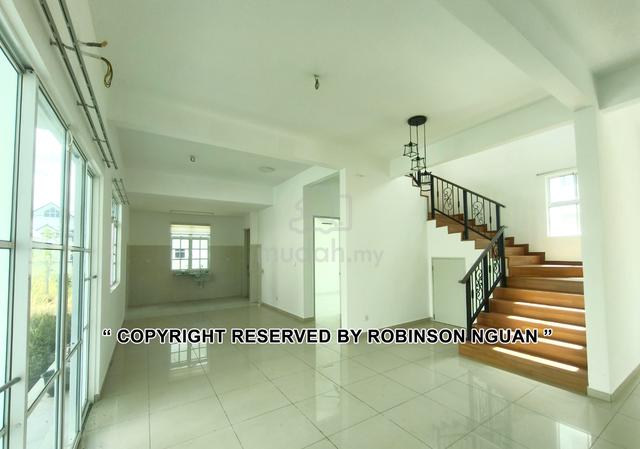 Nice ~ 2 Sty Air-cond Bungualow House Anjung Gapam B. Katil Orna Vista 1