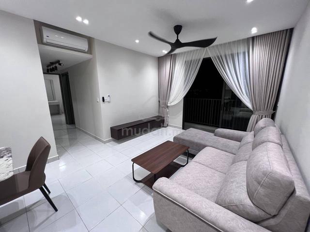 E Island Lake Haven 1