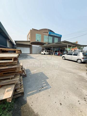 JALAN SEMABA DOUBLE STOREY SEMI DETACHED WAREHOUSE FOR RENT At KUCHING 1
