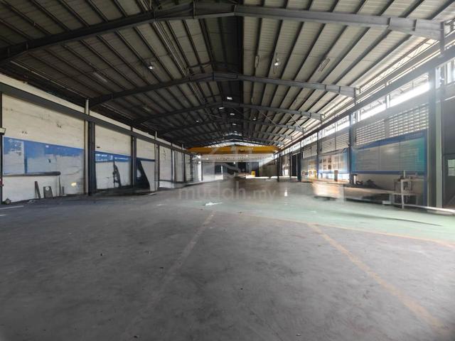 Batu Caves Warehouse Factory 53011sf 9m Height 33kVa Power Supply 1
