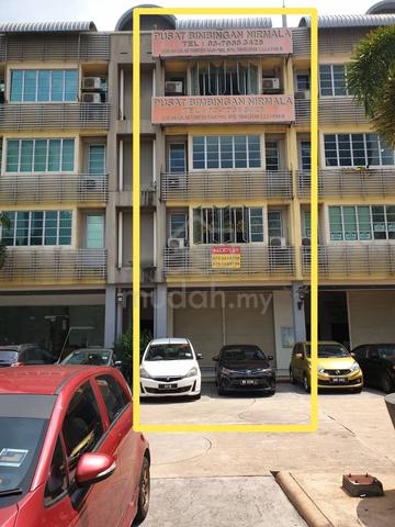 8 Avenue PJ 4 Storey Office For Rent 1