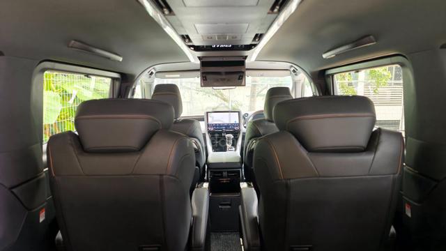 2024 Toyota Alphard 2.5 Z BASIC UNIT - GOLD COLOR - 4