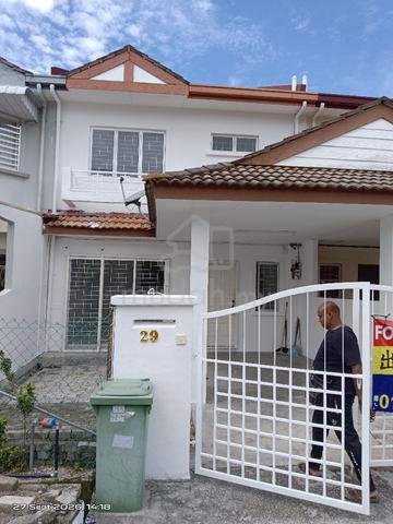 Double Storey House at Sunway Tunas 1