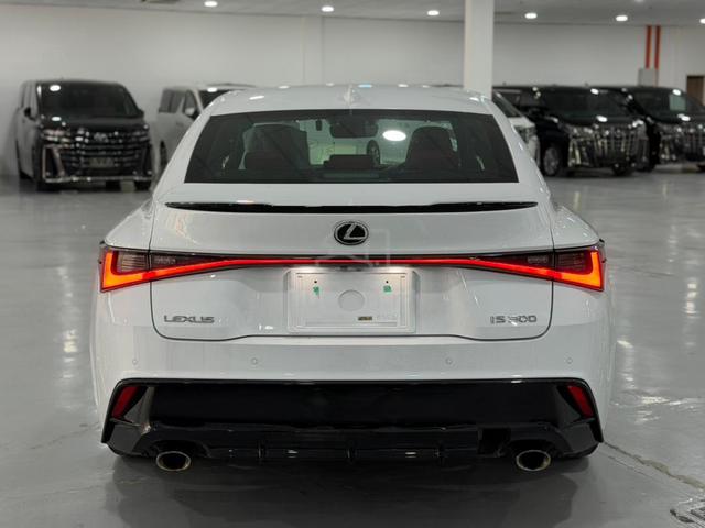 2021 Lexus IS300 F SPORT MODE BLACK 2.0 (A) - 4