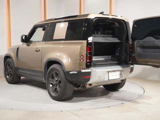 2023 Land Rover DEFENDER 90 P300 AIR SUSPENSION - 5
