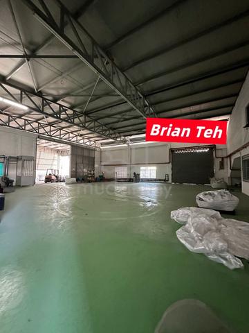 1.5 Semi Detached Light Industrial Factory Rent at Permatang Tinggi 1