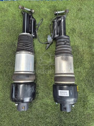 Mercedes Benz W211 E55 AMG Absorber - photo 2 of 6