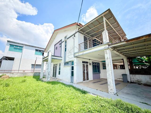 [Corner Lot Murah] Double Storey House Taman Scientex Jaya, Senai 1