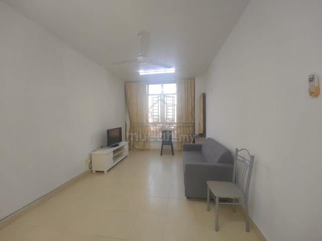Pelangi Mall Condominium 1