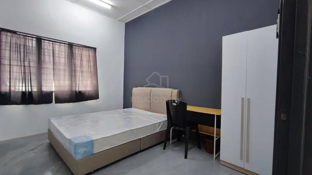 ROOMS FOR RENT ! All Bills Included @ Old Klang Road 1