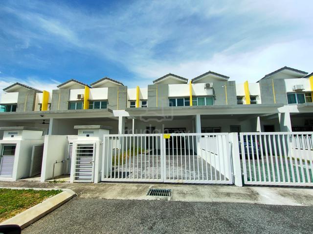 2 Sty Cherry Hillpark The Palm Iris Olives Meranti Graham Puncak Alam 1