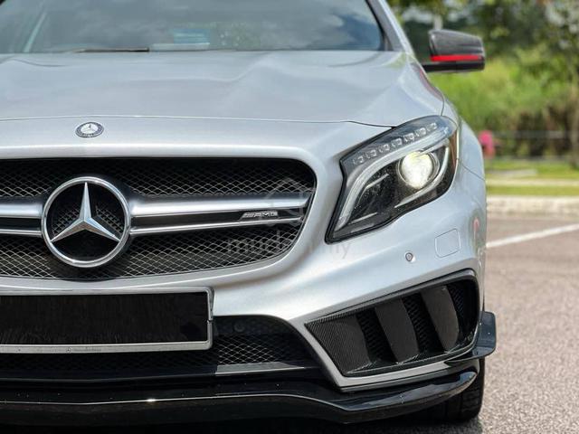 GLA 45 2.0 AMG 4MATIC TUBRO/PADDLE SHIFt - 2