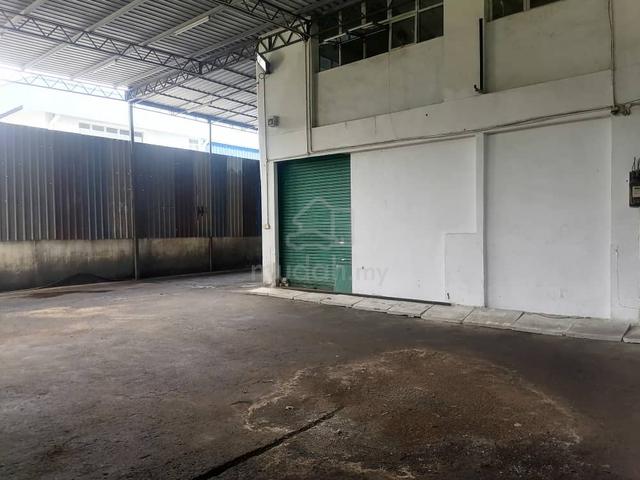2 Storey Warehouse/Factory at Permatang Tinggi for Rent 1
