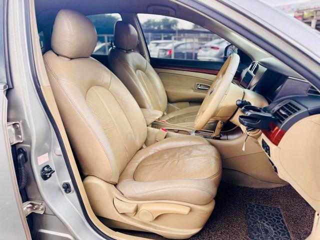 2009 Nissan SYLPHY 2.0 COMFORT (A) - 5