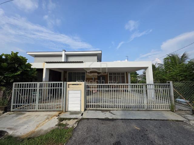 [Open Facing] Taman Desa Aman, Padang Serai 1