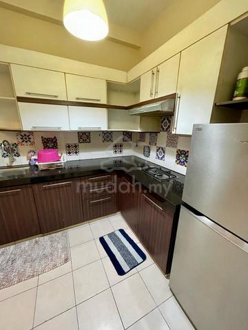 {FEMALE UNIT} Casa Subang Middle Room 1pax Rdy in Skyloft Impian Usj 1 1